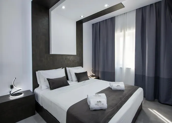 Twin\'S Home Luxury Suites